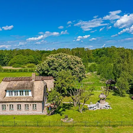 Landhausvilla Wolsroi