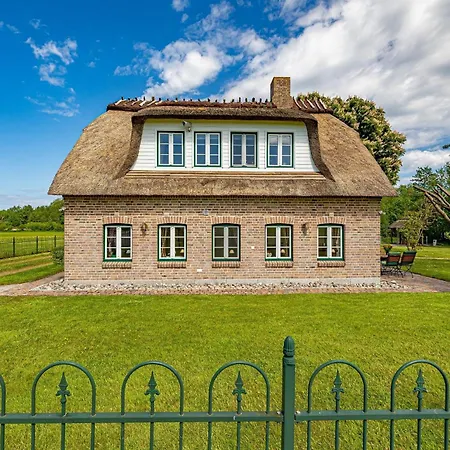 Landhausvilla Wolsroi Villa