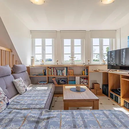 Landhausvilla Wolsroi Steinbergkirche