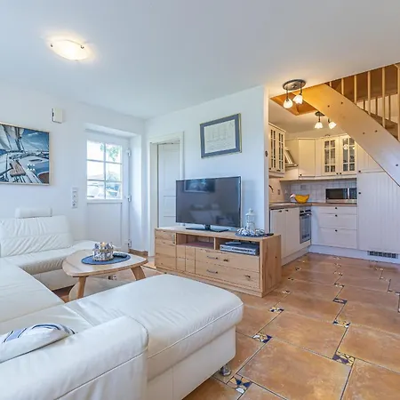 Landhausvilla Wolsroi Villa Steinbergkirche