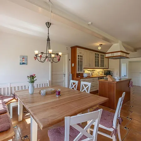 Landhausvilla Wolsroi Villa