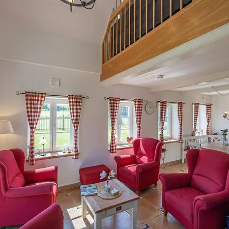 Landhausvilla Wolsroi Villa *