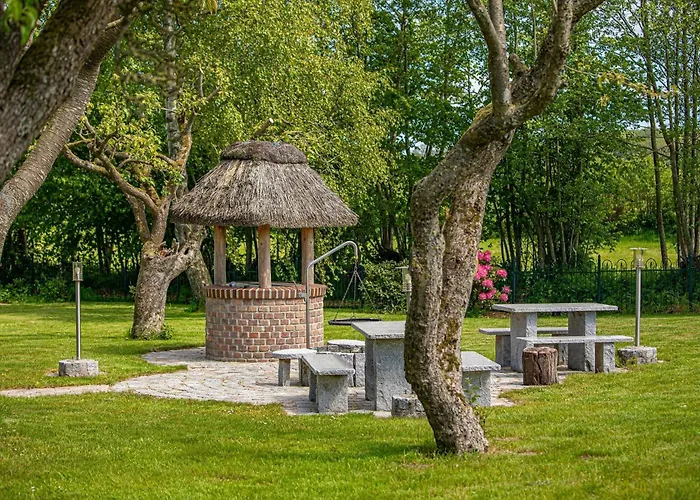 Villa Landhausvilla Wolsroi Steinbergkirche